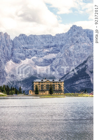 Lake misurina and mount sorapis 92372017