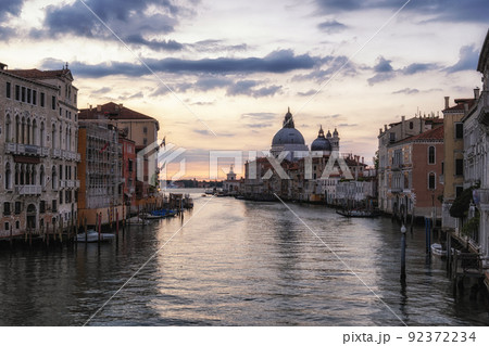 Accademia Bridge Sunrise View 92372234