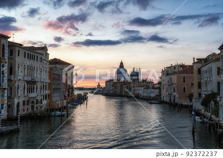 Accademia Bridge Sunrise View 92372237