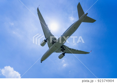 《飛行機》エアバス　Airbus A350-900（Airbus A350-941） 92374904