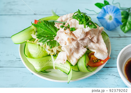 新鮮野菜の冷しゃぶ 92379202