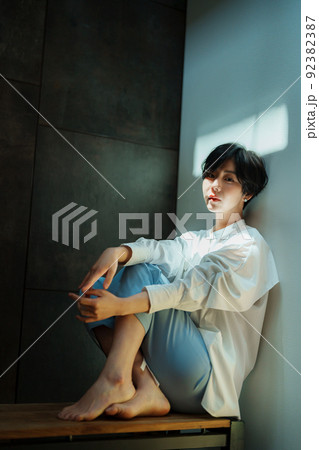 ナチュラルライフスタイルイメージ 92382387