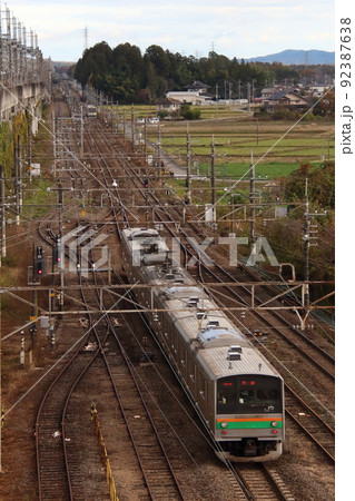 宇都宮線205系(元埼京線車両×2本離合:宇都宮⇔黒磯) 宇都宮線205系(元埼京線車両×2本離合:宇都宮⇔黒磯) 92387638