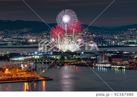 【大阪府】SUGOI花火「QUEEN花火 2022」大阪舞洲 92387986