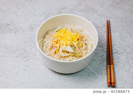 料理 食事 食べ物 92388873