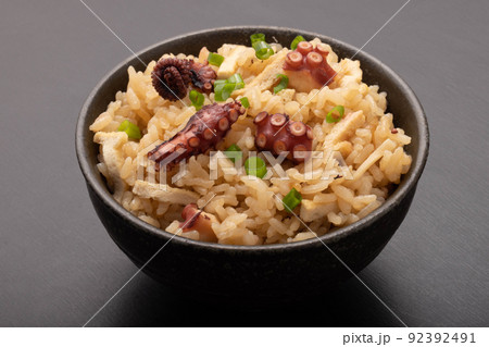たこ飯　タコの炊き込みご飯 92392491