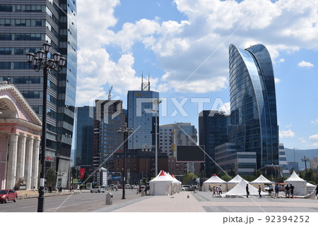 【モンゴル】 ウランバートルの街並み 【モンゴル】 ウランバートルの街並み 92394252