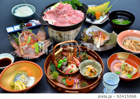 秋を表現した会席料理のイメージ 秋を表現した会席料理のイメージ 92415066
