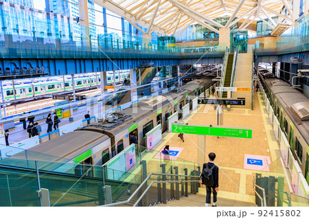 東京　港区港南　高輪ゲートウェイ駅 92415802