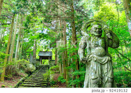 夏の両子寺 仁王像 大分県国東市 夏の両子寺 仁王像 大分県国東市 92419132