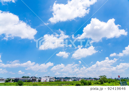 住宅街と夏空 住宅街と夏空 92419646