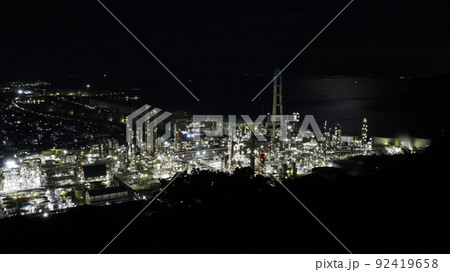 ENEOS和歌山製油所の夜景、北側の山から撮影 92419658