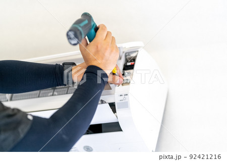 エアコン取付工事　室内機配線 92421216