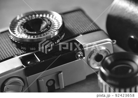 レトロなカメラ 92423658
