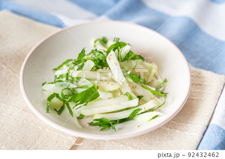 コールラビの浅漬け 92432462