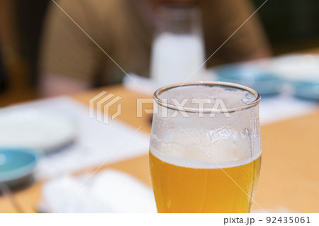 生ビールと食事 生ビールと食事 92435061