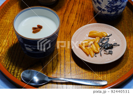 杏仁豆腐とお茶うけ 杏仁豆腐とお茶うけ 92440531
