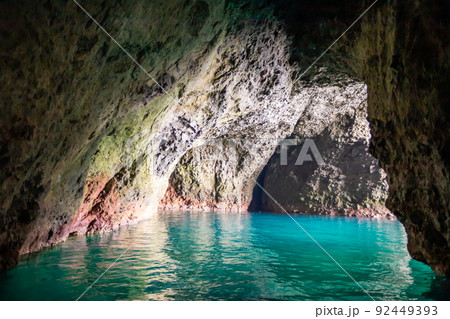 北海道小樽市　青の洞窟・海上クルーズ 92449393