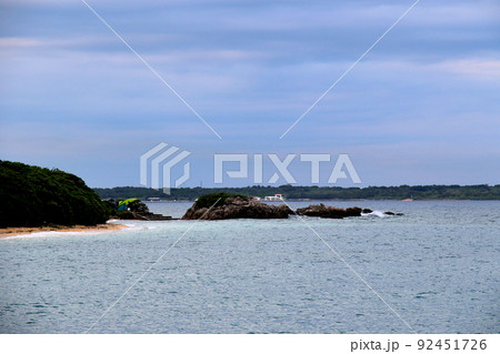 石垣島 フサキビーチ からの海岸の風景 石垣島 フサキビーチ からの海岸の風景 92451726