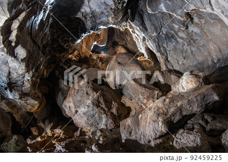 平谷洞 内部 平谷洞 内部 92459225