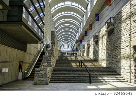 東京都　初台　新国立劇場・東京オペラシティ 92465645