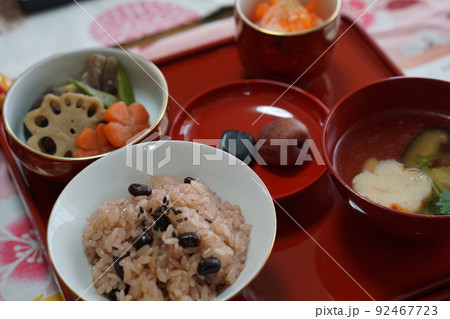お食い初め膳 92467723