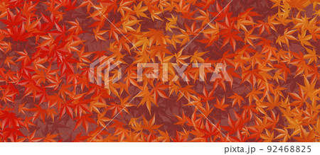 秋の季節　紅葉の絨毯 92468825