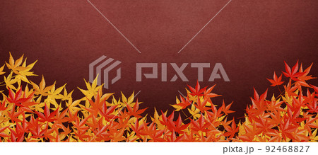 秋の季節　紅葉 92468827