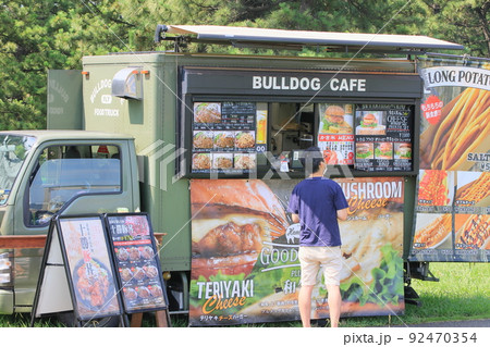 人気のキッチンカー 観光地のキッチンカー 人気のキッチンカー 観光地のキッチンカー 92470354