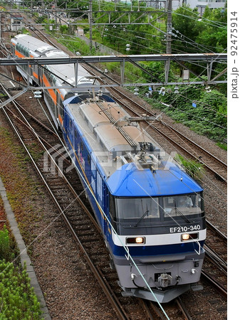 EF210-340号機牽引 中央線グリーン車サロE233-0 新鶴見信号所 EF210-340号機牽引 中央線グリーン車サロE233-0 新鶴見信号所 92475914