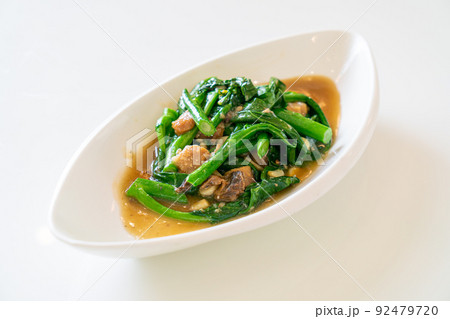 stir-fried salted fish with Chinese kale 92479720