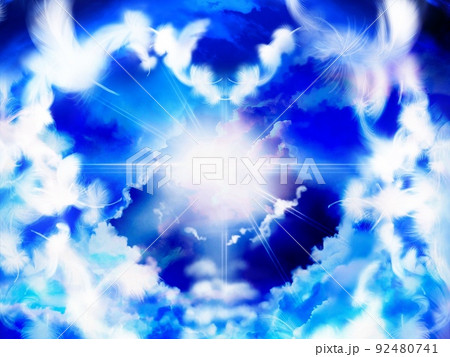 天使の白い羽がハートマークを作り天空から輝く神々しい光が雲海の隙間から輝くイラストレーション 92480741