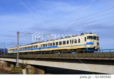 455　475　457系　北陸色　青海～糸魚川 92480980