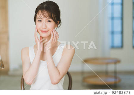 Cosmetically Cosmetically 92482373