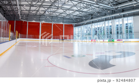Empty hockey rink sport arena ice and light Empty hockey rink sport arena ice and light 92484807