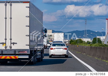 高速道路 走行イメージ 高速道路 走行イメージ 92487068