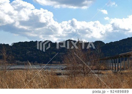 【静岡県島田市】大井川 蓬莱橋方面 92489889