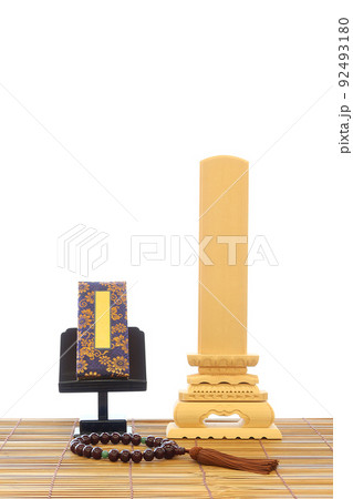 お盆のときに盆棚や祭壇に飾られる過去帳6 92493180