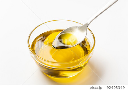 オリーブオイル オリーブオイル 92493349
