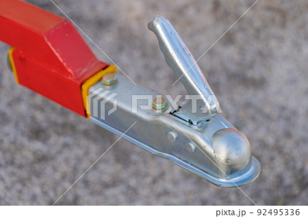 Euro Hitch Quick Release 92495336