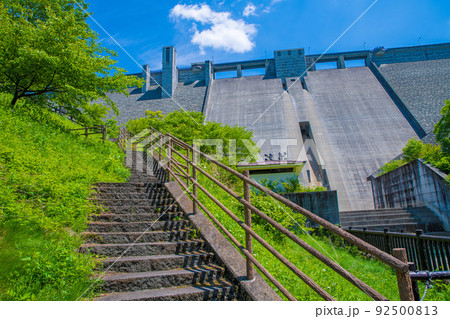 四万川ダム 日向見公園 ダム下周辺の風景 新緑の季節 四万川ダム 日向見公園 ダム下周辺の風景 新緑の季節 92500813