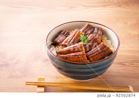 うな丼 92502874