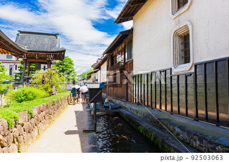 飛騨古川 瀬戸川と白壁土蔵街 飛騨古川 瀬戸川と白壁土蔵街 92503063