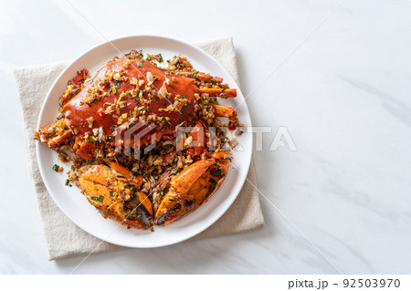 Stir Fried Crab with Spicy Salt & Pepper 92503970
