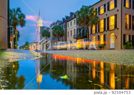Historical downtown area of Charleston, South Carolina cityscape in USA 92504753