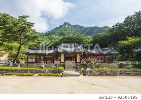 自然 歴史 風景 92505195