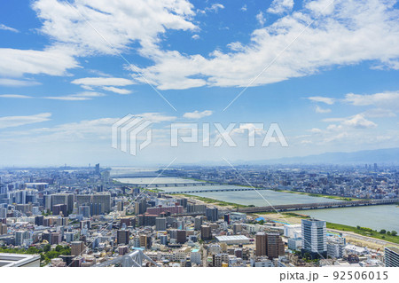 大阪中心街　梅田　都市風景　淀川【梅田スカイビルより】 92506015