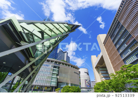 うめきた広場　グランフロント大阪　JR大阪駅 92513339