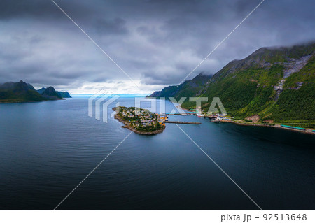 Aerial view of the Husoy fishing village on the Senja Island, Norway Aerial view of the Husoy fishing village on the Senja Island, Norway 92513648