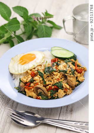 ガパオライス 92513768